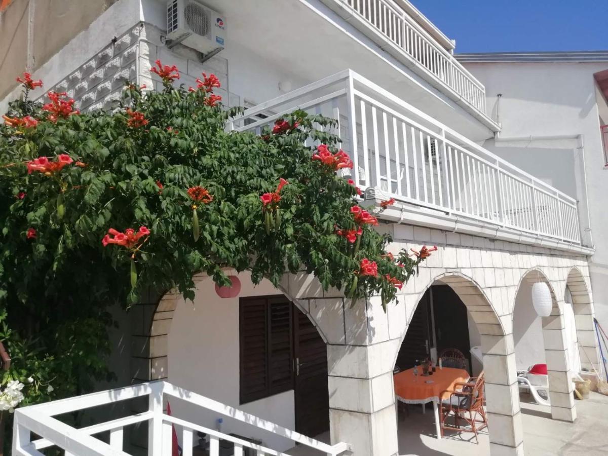Apartment And Rooms Barbaric Neum Exterior photo