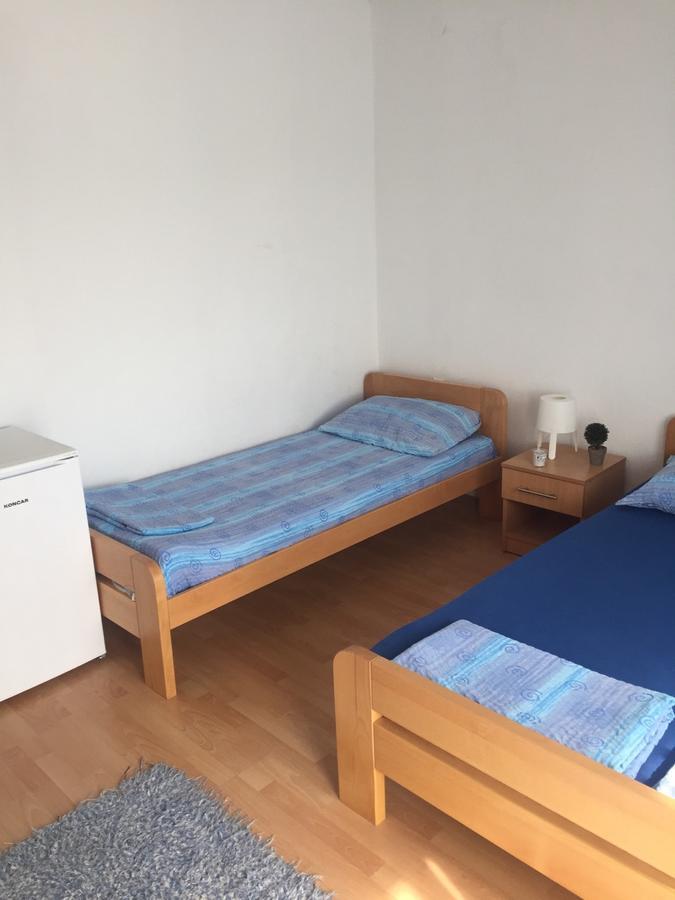 Apartment And Rooms Barbaric Neum Exterior photo