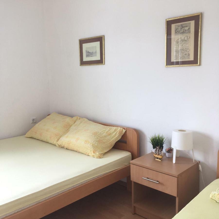 Apartment And Rooms Barbaric Neum Exterior photo